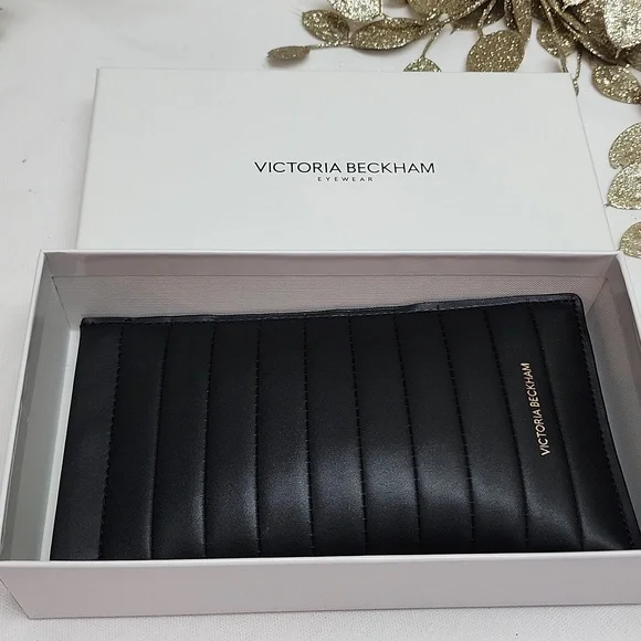 NWOT Victoria Beckham VB214SA Sunglasses With Box, Paperwork And Case